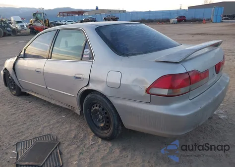 2001 Honda Accord 3.0 Lx from USA, damaged, VIN 1HGCG16441A073314